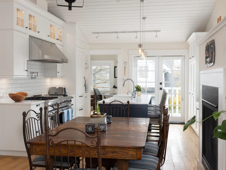 3696 W 2nd Avenue, Vancouver, BC, V6R 1J7 - 10