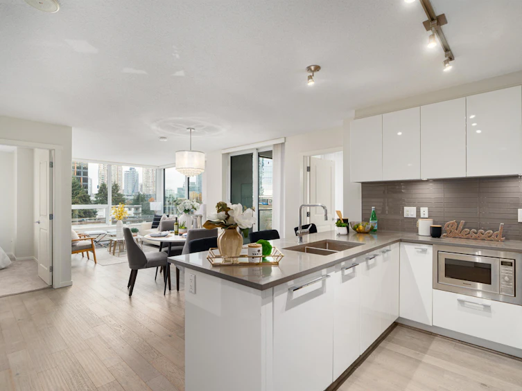 607-6658 Dow Avenue, Burnaby, BC, V5H 0C7 - 9