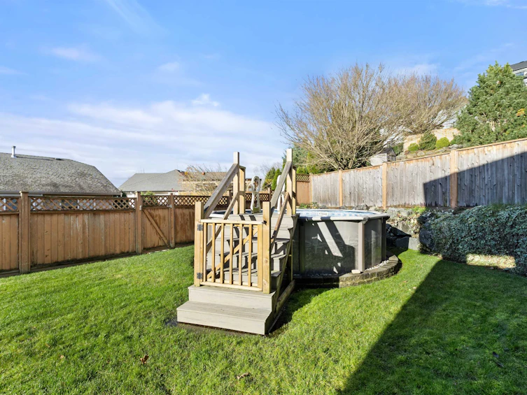 35542 Cathedral Court, Abbotsford, BC, V3G 3A9 - 35