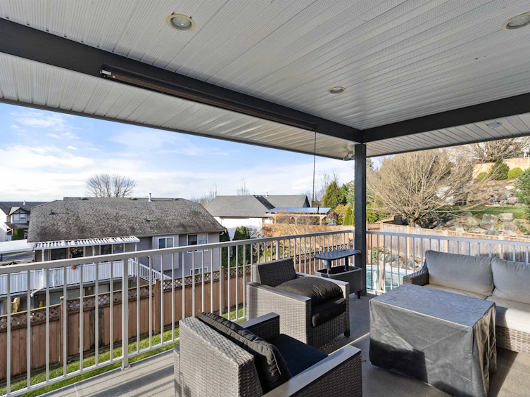 35542 Cathedral Court, Abbotsford, BC, V3G 3A9 - 3