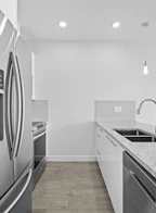 514 20696 Eastleigh Crescent