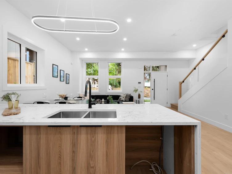 1-1160 Rossland Street, Vancouver, BC, V5K 4A1 - 10