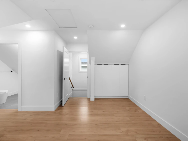 1-1160 Rossland Street, Vancouver, BC, V5K 4A1 - 22