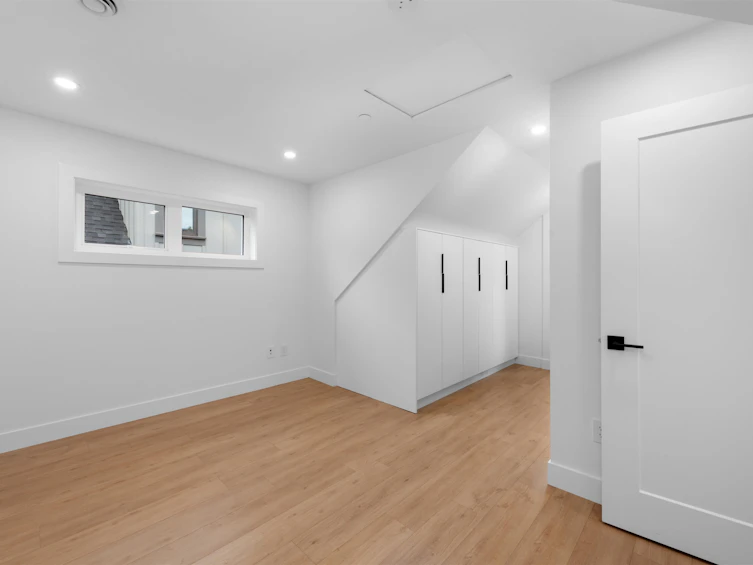 1-1160 Rossland Street, Vancouver, BC, V5K 4A1 - 24