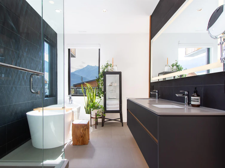 2975 Huckleberry Drive, Squamish, BC, V8B 1B2 - 24