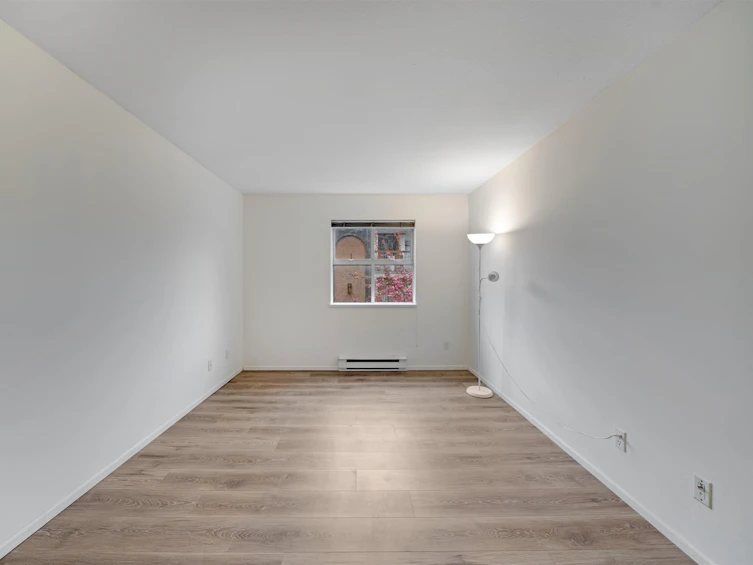 303-5078 Irving Street, Burnaby, BC, V5H 1T7 - 4