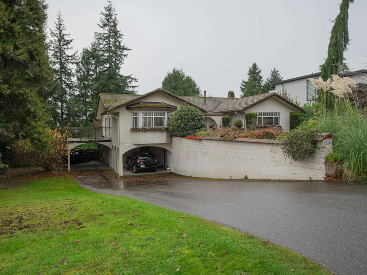 5495 Bakerview Drive, Surrey, BC, V3S 1A6 - 3