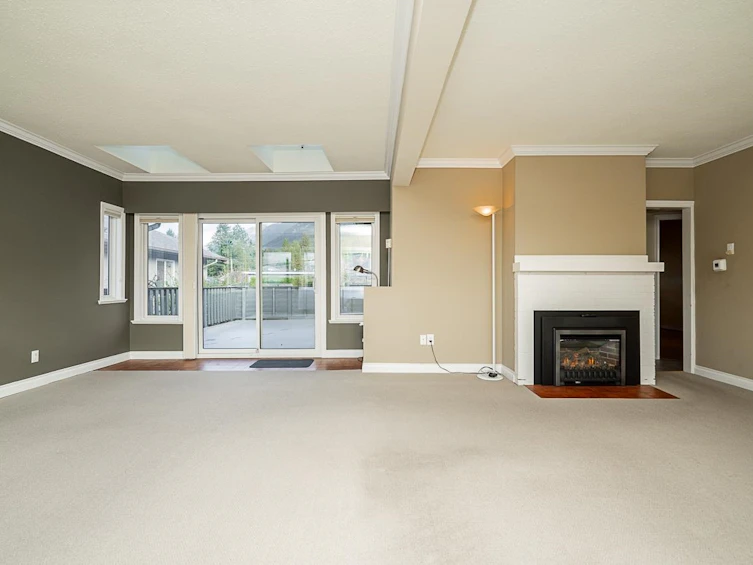 254 W Windsor Road, North Vancouver, BC, V7N 2N1 - 6