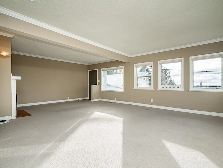 254 W Windsor Road, North Vancouver, BC, V7N 2N1 - 8