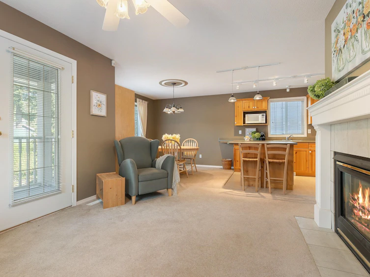 320 Spruce Street, Cultus Lake, BC, V2R 4Y7 - 18