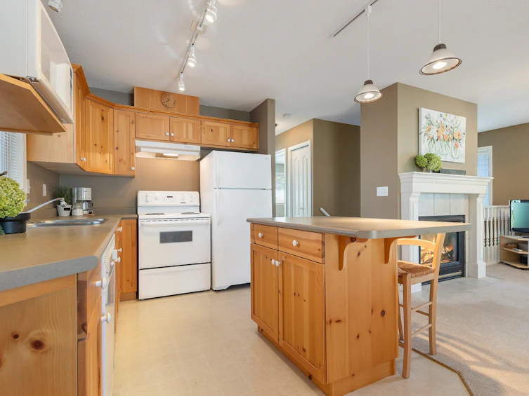 320 Spruce Street, Cultus Lake, BC, V2R 4Y7 - 13