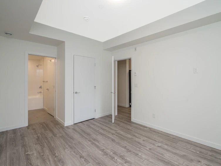E414-10829 140 Street, Surrey, BC, V3R 0H4 - 22