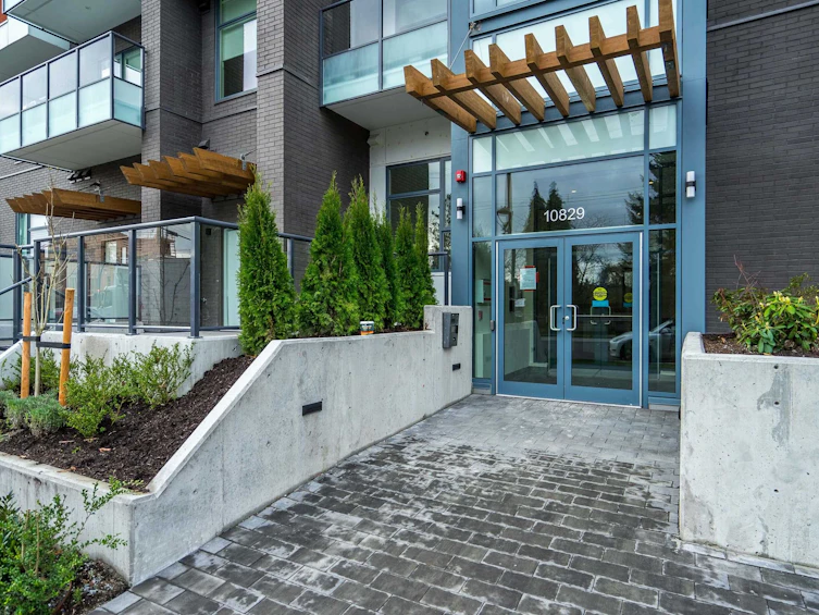E418-10829 140 Street, Surrey, BC, V3R 0H4 - 6