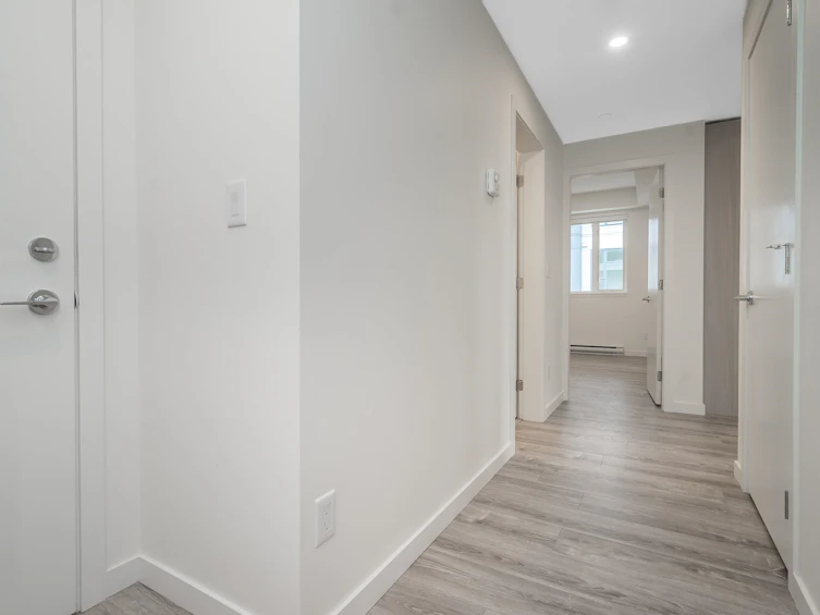 E418-10829 140 Street, Surrey, BC, V3R 0H4 - 8