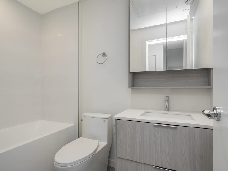 E418-10829 140 Street, Surrey, BC, V3R 0H4 - 18