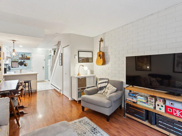 26-719 E 31st Avenue, Vancouver, BC, V5V 2W9 - 4