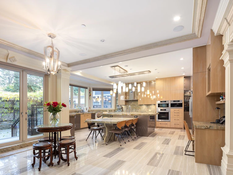 7878 Angus Drive, Vancouver, BC, V6P 5K5 - 8