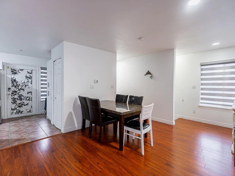 1-12070 76 Avenue, Surrey, BC, V3W 5Z2 - 10