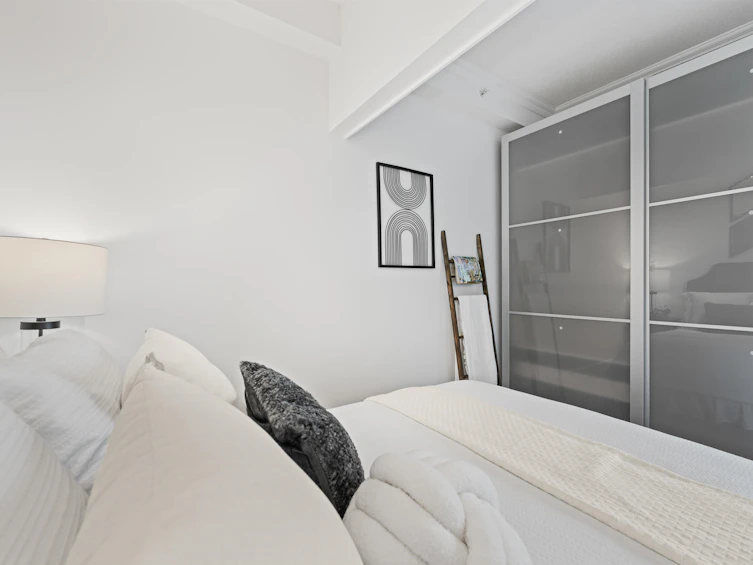 2002-928 Richards Street, Vancouver, BC, V6B 6P6 - 7