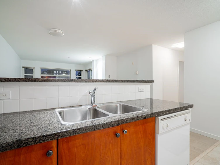 315-6508 Denbigh Avenue, Burnaby, BC, V5H 4W6 - 16