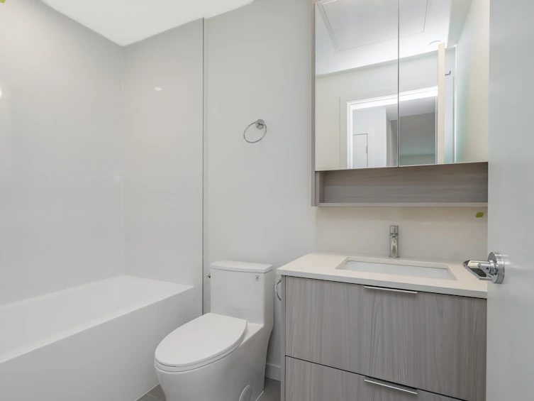 E318-10829 140 Street, Surrey, BC, V3R 0H4 - 18