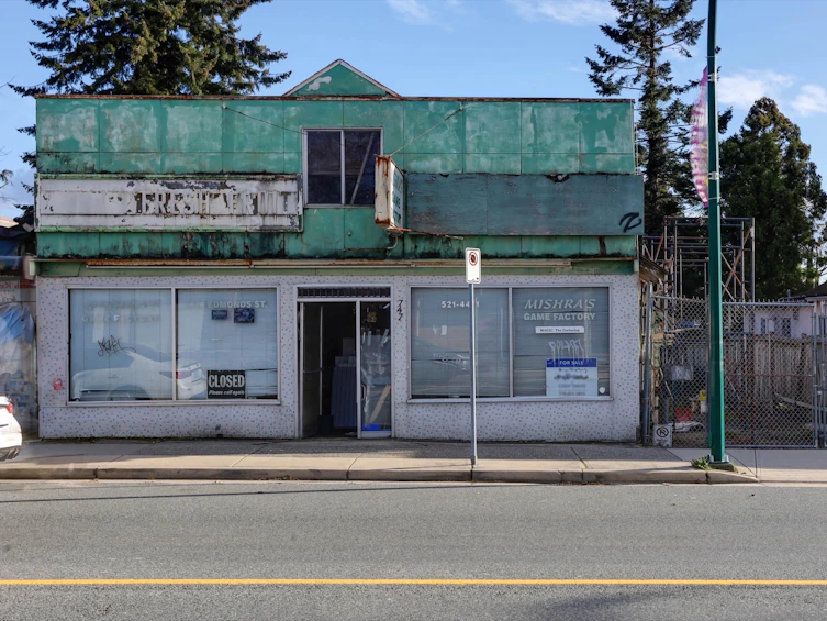 7474 Edmonds Street, Burnaby, BC, V3N 1B2