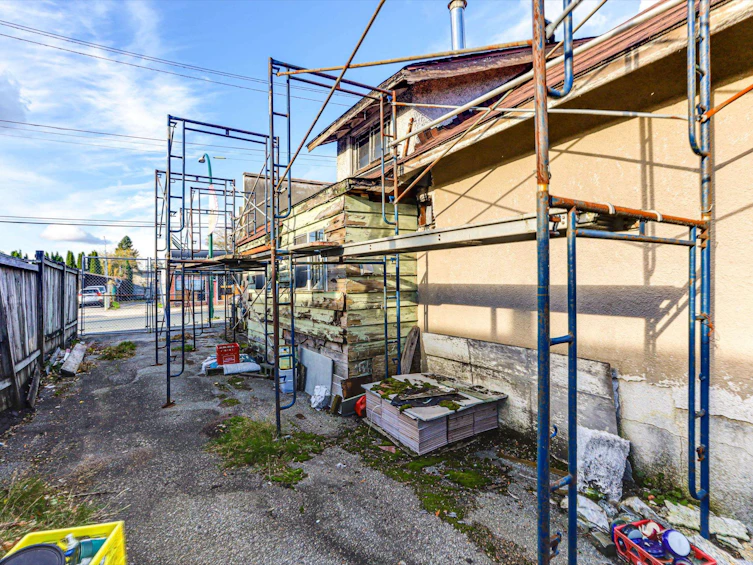 7474 Edmonds Street, Burnaby, BC, V3N 1B2 - 10
