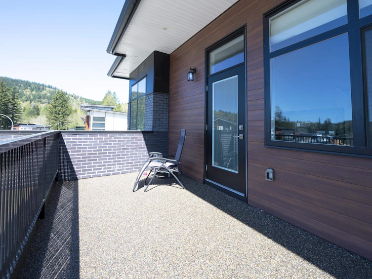 4728 Carl Creek Lane, Abbotsford, BC, V3G 0H4 - 4