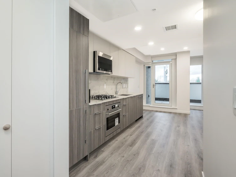 306-10333 133 Street, Surrey, BC, V3T 0V1 - 8