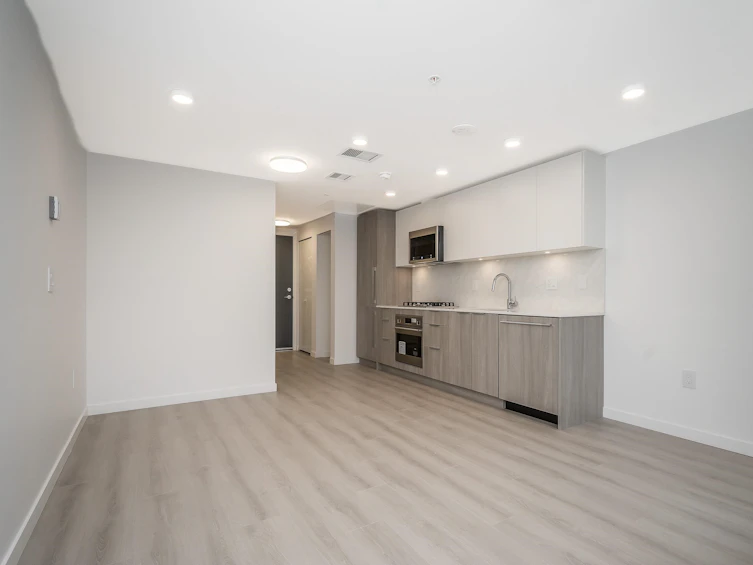 408-10333 133 Street, Surrey, BC, V3T 0V1 - 13