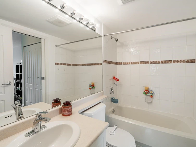 501-7760 Granville Avenue, Richmond, BC, V6Y 4C2 - 19