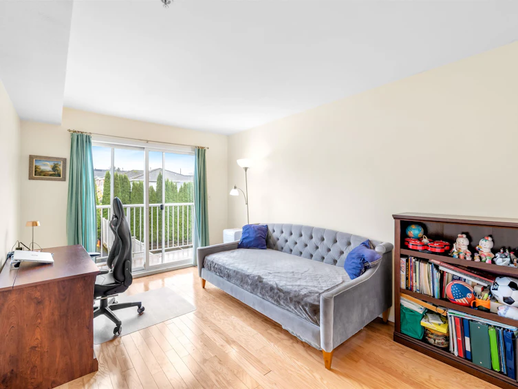 202-57 N Renfrew Street, Vancouver, BC, V5K 3N6 - 11