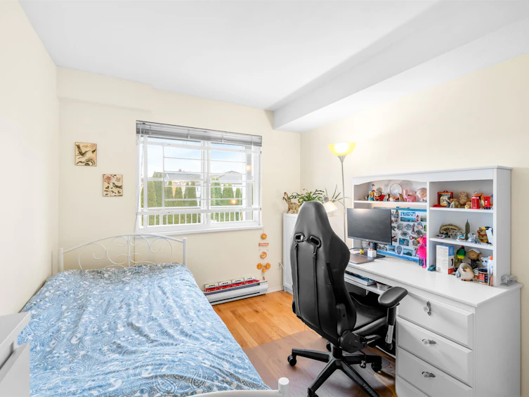 202-57 N Renfrew Street, Vancouver, BC, V5K 3N6 - 12