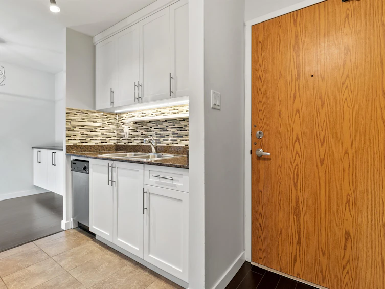 209-288 E 14th Avenue, Vancouver, BC, V5T 2M6 - 10