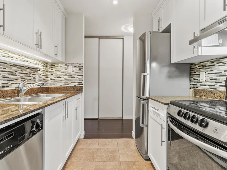 209-288 E 14th Avenue, Vancouver, BC, V5T 2M6 - 11