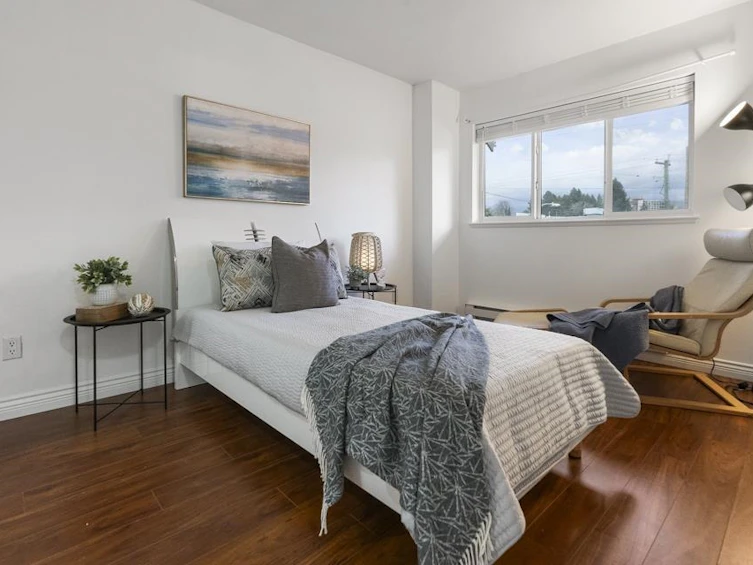 237-7333 16 Avenue, Burnaby, BC, V3N 0A8 - 10