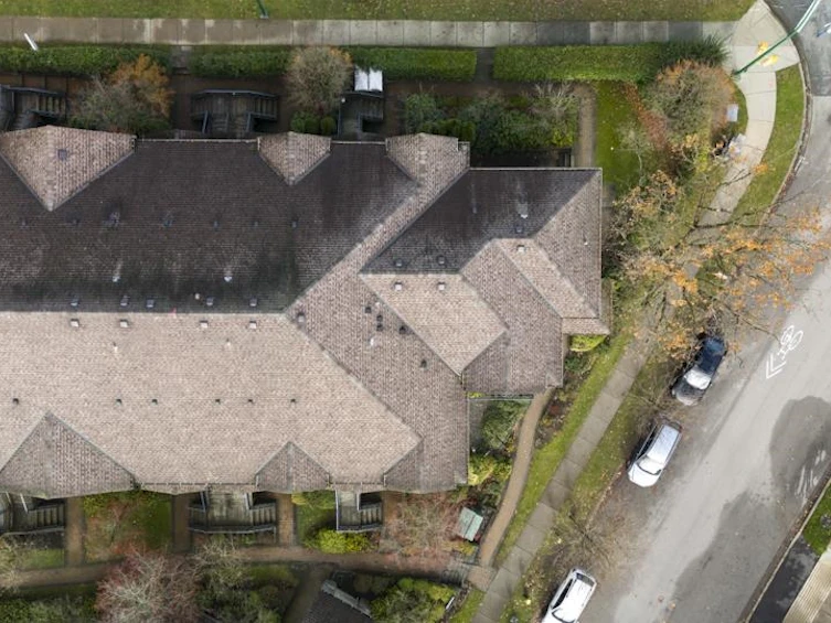 237-7333 16 Avenue, Burnaby, BC, V3N 0A8 - 17