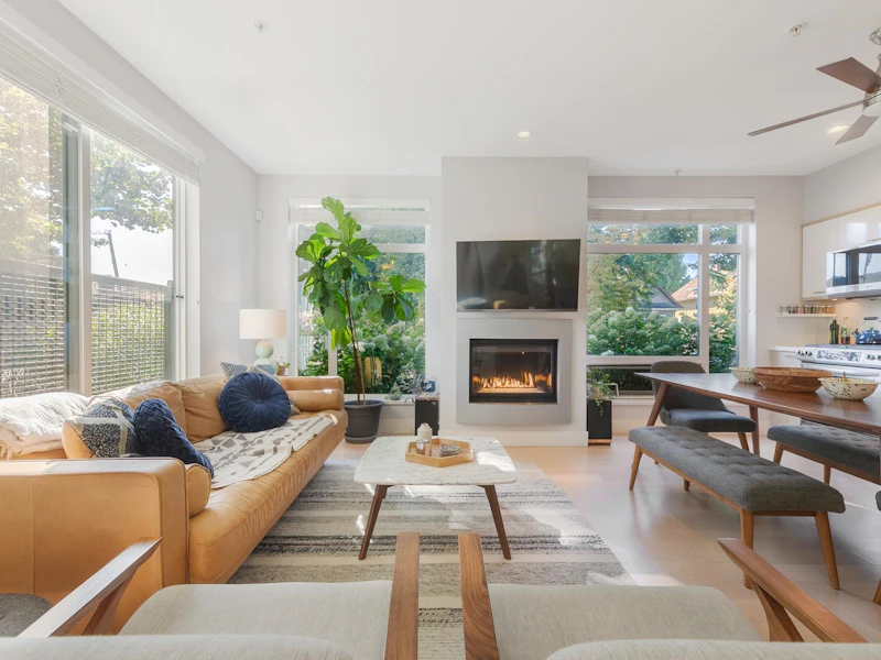 3199 St. George Street, Vancouver BC V5V 3Z6