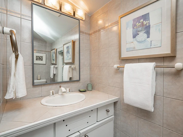 437 Delmar Court, North Vancouver, BC, V7N 3G4 - 19