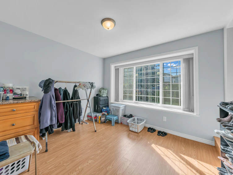 3015 E 23rd Avenue, Vancouver, BC, V5R 1B2 - 25