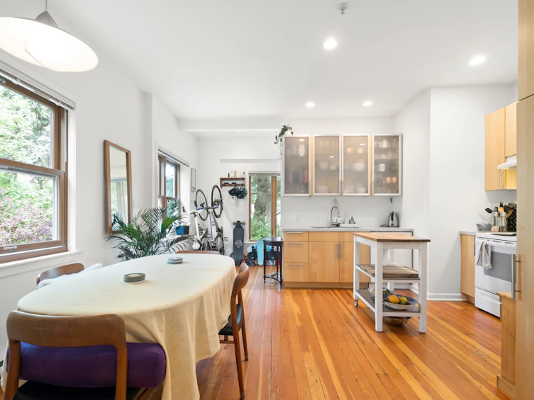 438 W 17th Avenue, Vancouver, BC, V5Y 2A2 - 25