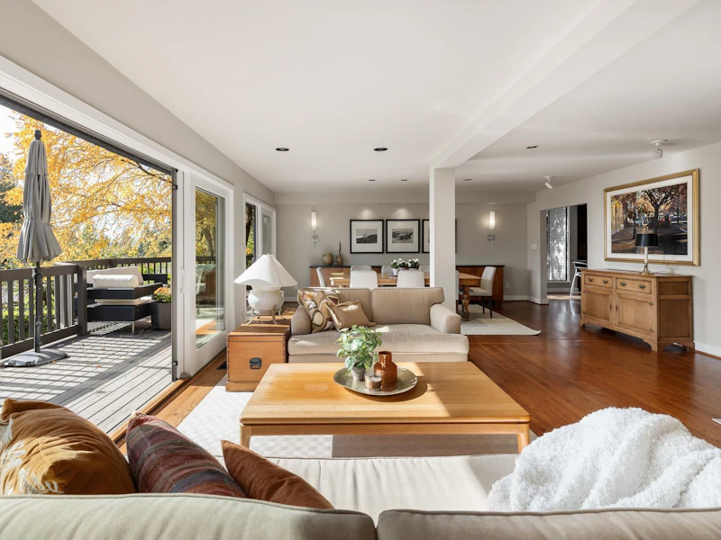 2708 Nelson Avenue, West Vancouver BC V7V 2R9