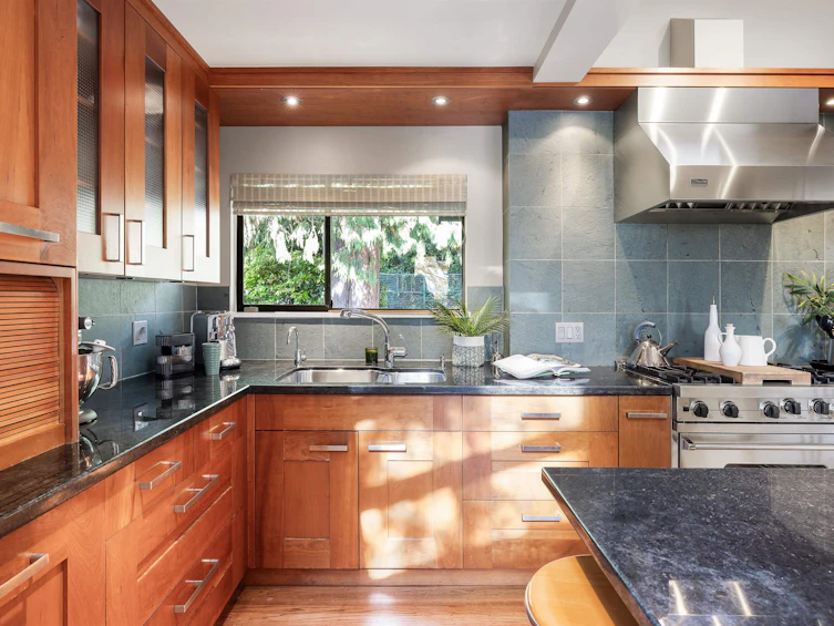2708 Nelson Avenue, West Vancouver, BC, V7V 2R9 - 16
