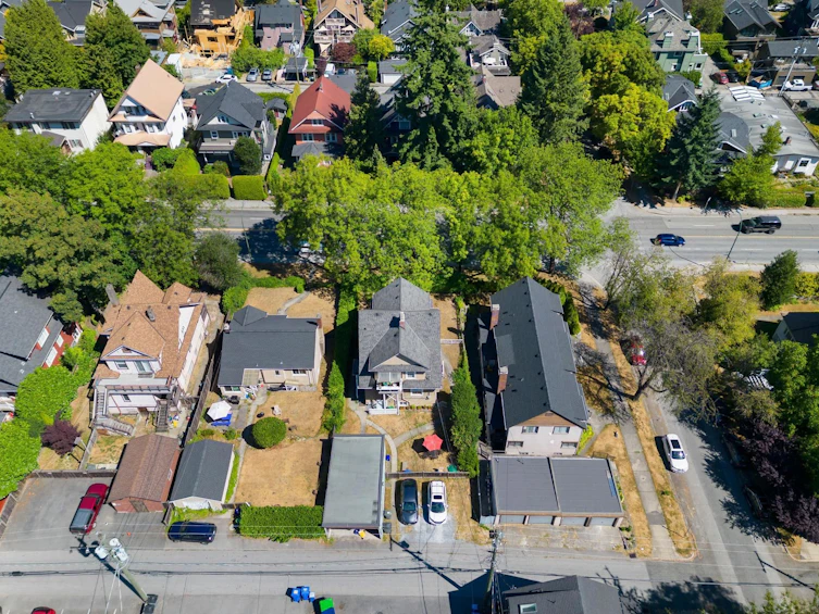 324 W 12th Avenue, Vancouver, BC, V5Y 1V2 - 10
