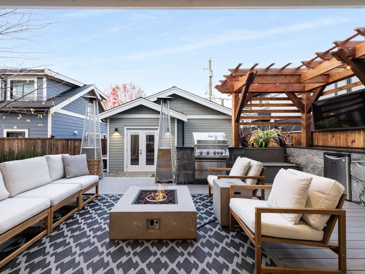 2-3565 Triumph Street, Vancouver, BC, V5K 1V2 - 5