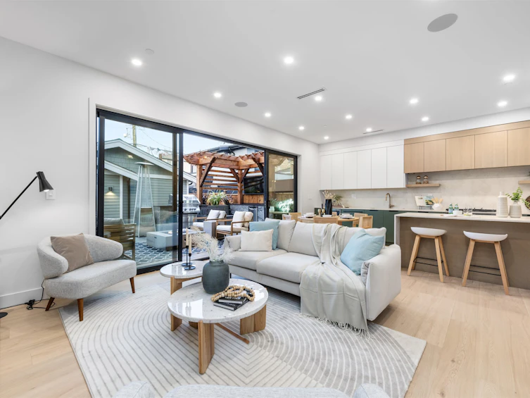 2-3565 Triumph Street, Vancouver, BC, V5K 1V2 - 11