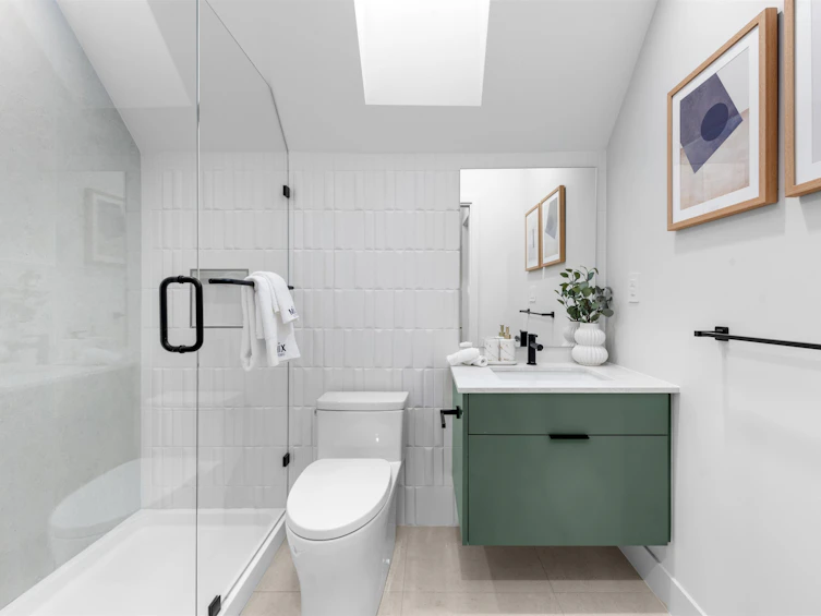 2-3565 Triumph Street, Vancouver, BC, V5K 1V2 - 12