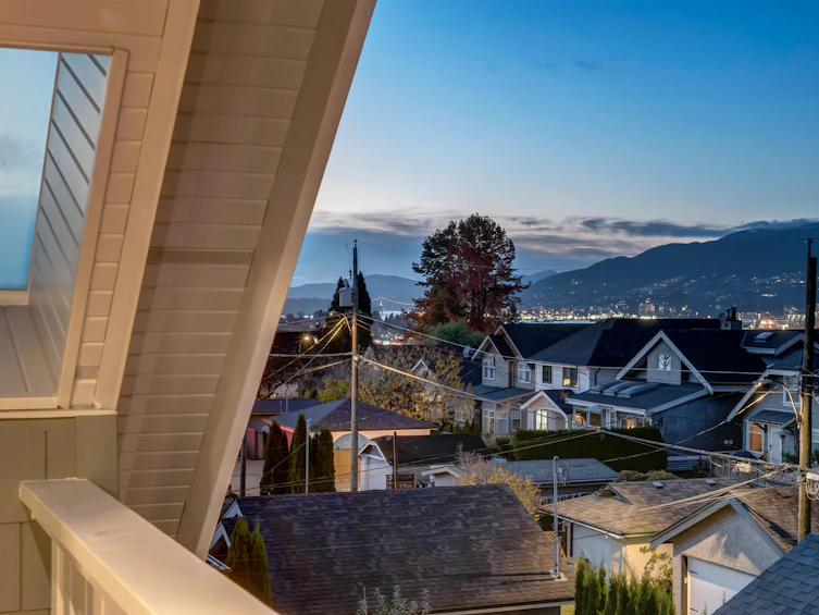 2-3565 Triumph Street, Vancouver, BC, V5K 1V2 - 29