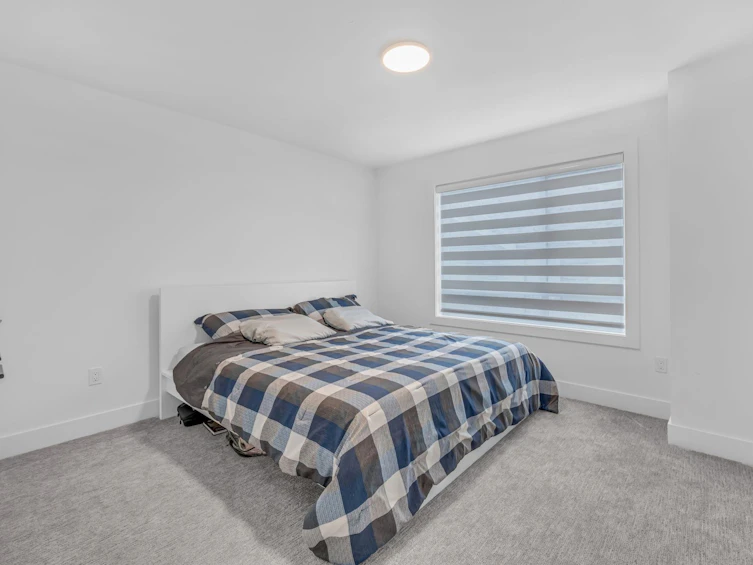 22-12635 63 Avenue, Surrey, BC, V3X 1T9 - 22