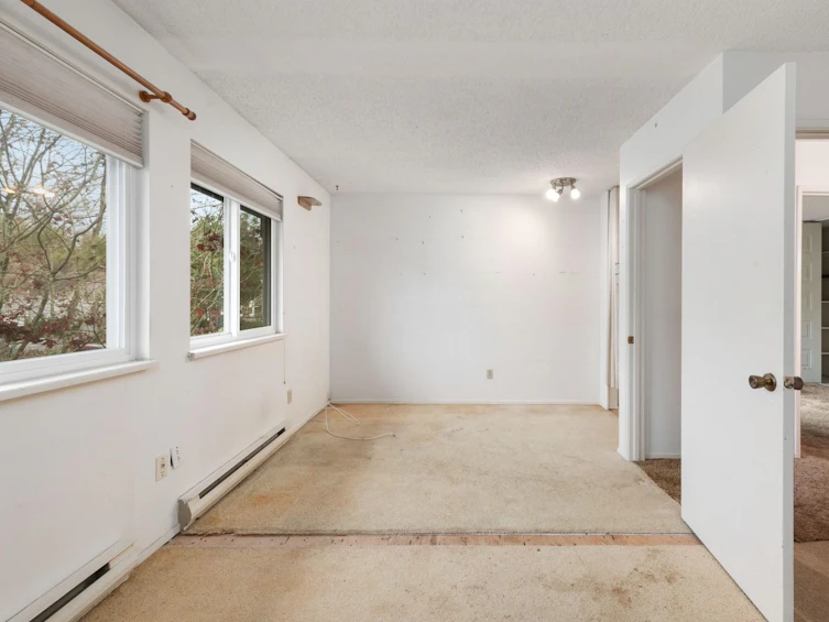 970 Howie Avenue, Coquitlam, BC, V3J 1T3 - 15